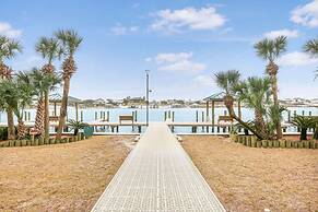 Wind Drift 106s Beach and Boat-lovers Paradise