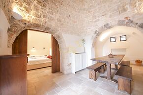 TD Trulli Amabilia Design Luxury Trulli w Pool