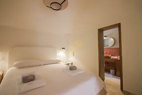 TD Trulli Amabilia Design Luxury Trulli w Pool