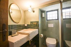 TD Trulli Amabilia Design Luxury Trulli w Pool