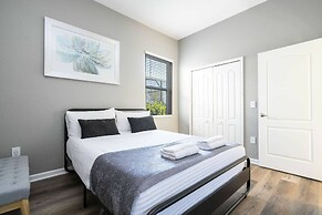 Solterra 12bd 11 5bat Sleeps24 Disney Pool Spa