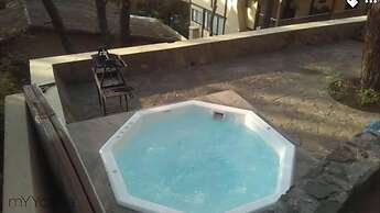 HERMOSA CASA CON JACUZZI Y TERRAZA