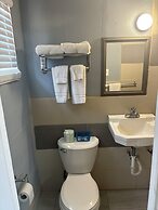 Budget Inn