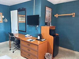 Budget Inn