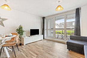 16 Captains Walk - Close to Village and Beach