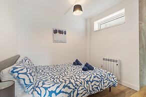 16 Captains Walk - Close to Village and Beach