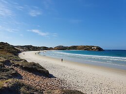 Lindo Apartamento na Praia do Forte! (204)