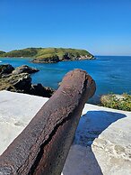 Lindo Apartamento na Praia do Forte! (204)