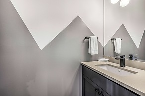 Vista at Big White Amazing Location View