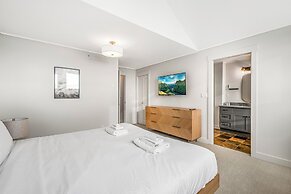 Vista at Big White Amazing Location View