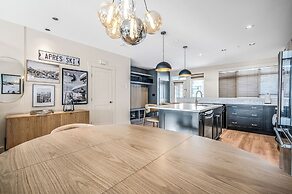 Vista at Big White Amazing Location View