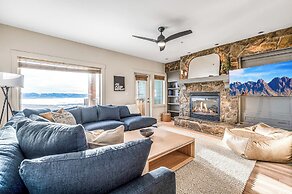 Vista at Big White Amazing Location View