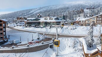 Vista at Big White Amazing Location View