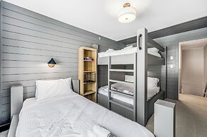 Vista at Big White Amazing Location View