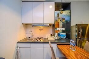 Good And Comfy 2Br Cinere Bellevue Suites Apartment