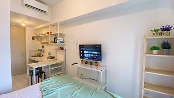 Cozy Living Studio Apartment At Tokyo Riverside Pik 2