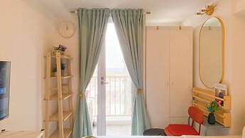 Cozy Living Studio Apartment At Tokyo Riverside Pik 2