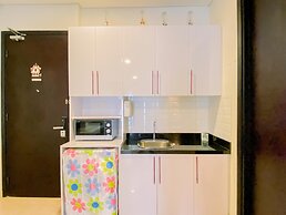 Comfort And Homey 2Br At Sudirman Suites Apartment