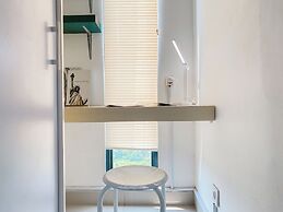 Cozy And Good Studio Sayana Bekasi Apartment