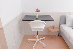 Simply And Good Place Studio Sky House Alam Sutera Apartment