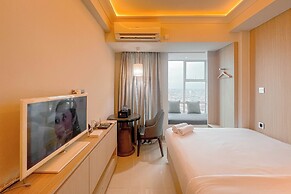 Simple And Relaxing Studio At Supermall Mansion Benson Apartment