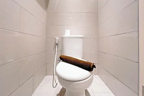 Simple And Relaxing Studio At Supermall Mansion Benson Apartment