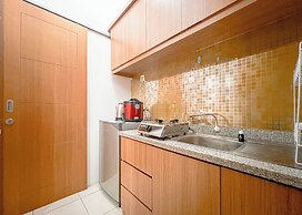 Simple And Relax Studio At Pavilion Permata Apartment