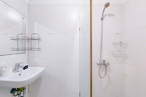 Best Place And Homey Studio Skylounge Tamansari Apartment