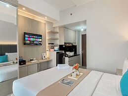 Warm And Restful Studio Transpark Juanda Bekasi Timur Apartment