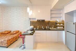 Strategic And Comfort Stay 2Br Apartment Woodland Park Residence