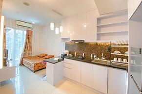 Strategic And Comfort Stay 2Br Apartment Woodland Park Residence