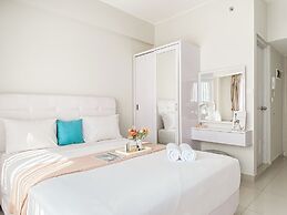 Good Place And Comfortable Studio Apartment Springlake Summarecon Beka