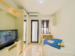 Good And Homey Studio Apartment At Transpark Cibubur