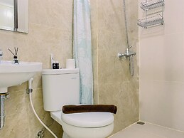 Good And Homey Studio Apartment At Transpark Cibubur