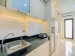 Good And Homey Studio Apartment At Transpark Cibubur