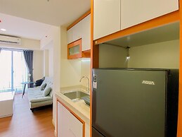 Comfort Living 1Br + Work Space At Meikarta Apartment