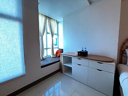 Compact And Best Choice Studio At Anderson Supermall Mansion Apartment