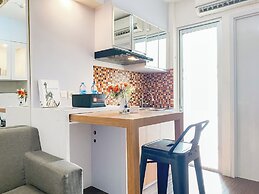 Comfort And Strategic 2Br Bassura City Apartment