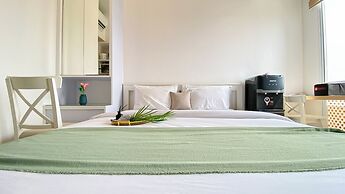 Restful Studio Apartment At Tokyo Riverside Pik 2