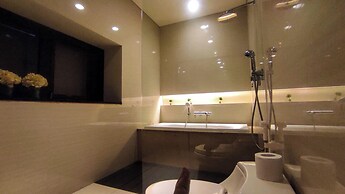 Apartment 3Br With River View In City Center At Sumatra36 Surabaya