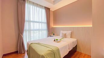 Spacious And Homey 2Br Apartment With Private Lift At The Kencana Resi
