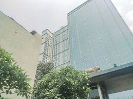 Spacious And Homey 2Br Apartment With Private Lift At The Kencana Resi