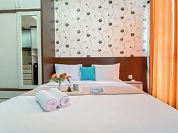 Simply Look Studio Monroe Tower Apartment