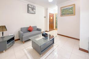 Spacious Luxury 2Br At Majesty Apartment