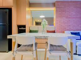 Comfort And Nice 2Br Apartment At Casa Grande Residence