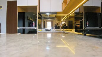 Homey And Good Place 2Br Transpark Bintaro Apartment