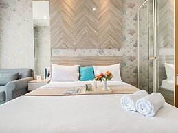 Good Deal And Scenic Studio At Menteng Park Apartment