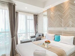 Good Deal And Scenic Studio At Menteng Park Apartment