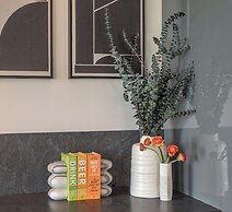 The Weldon Hotel