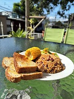 Rivera Family Airport Apartments